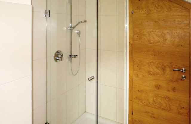 Agréable appartement dans une maison de vacances pour 6 personnes avec WIFI, TV et balcon