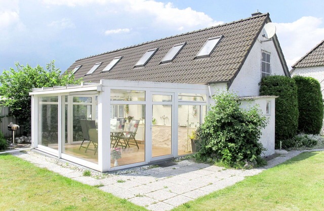 Agréable appartement dans une maison de vacances avec WIFI, TV, patio et animaux admis