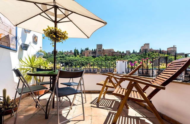 Apartment in Albaicín with views. Mirador de Lorca