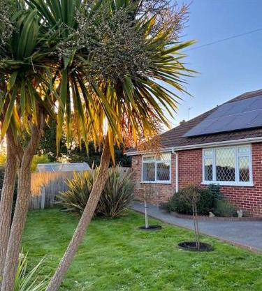 Cosy bungalow Air con & Wi-fi