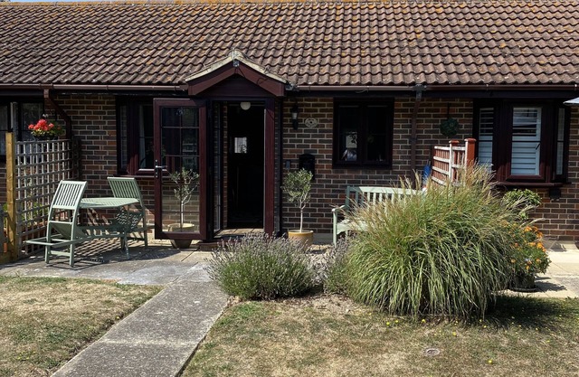 Cosy Bungalow Sur Private Estate
