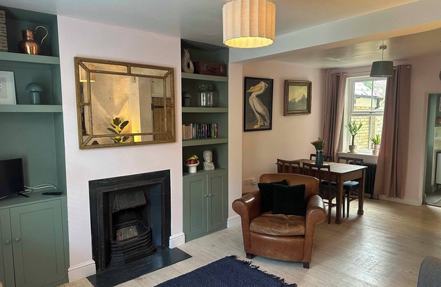 Cosy Central Cambridge Cottage 2 bed with Garden
