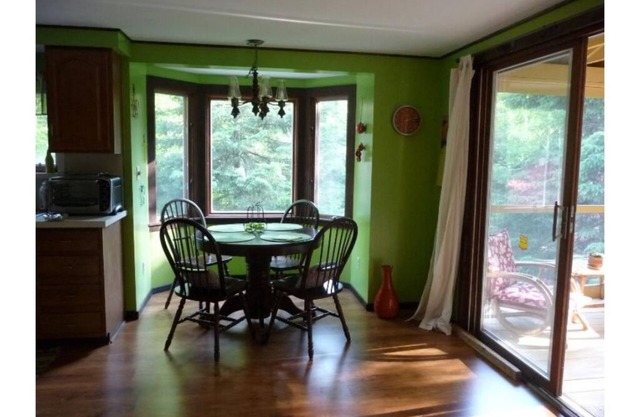 Cosy cottage close to N. Conway center
