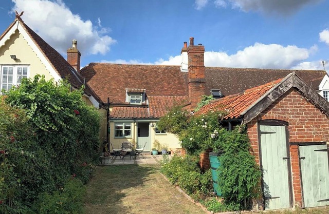 Cosy cottage in Letheringham, near Easton, Woodbridge and Aldeburgh