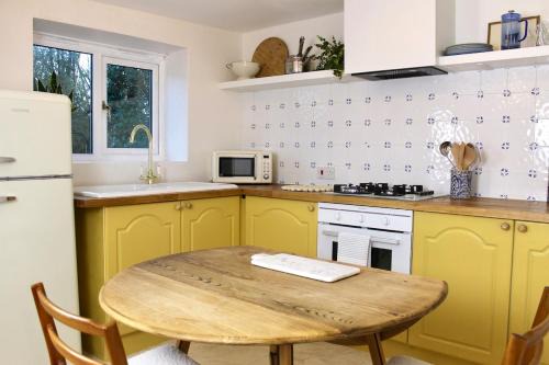 Cosy Cottage in Rural Lympsham