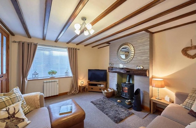 Cosy Cumbrian cottage for your country escape - pet friendly!