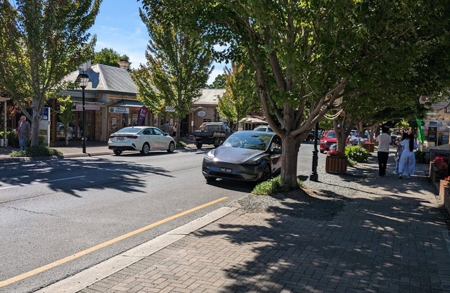 Cosy detached studio in Hahndorf. Close to shops restaurants and transport