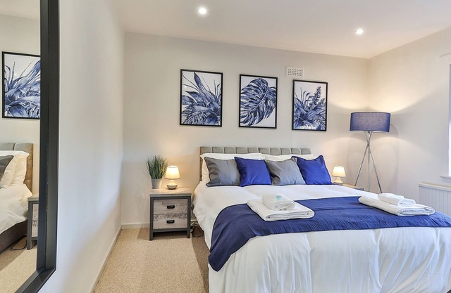 Cosy, Exclusive Sheffield House Near Peak District