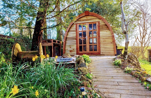 'Redwood' Le Chariot Réchauffant au Greenhouse Spa Retreat - Glamping Cornwall