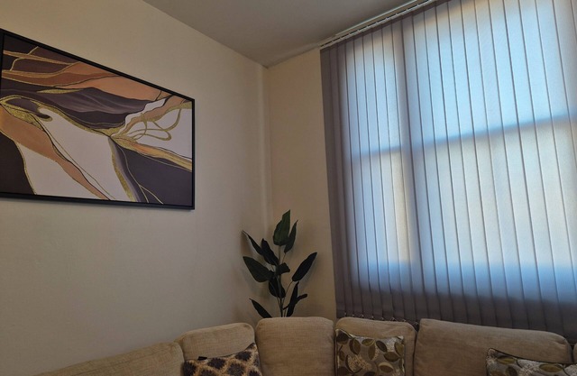 Cosy home away from home apartment. Close to ALL you need and for easy planning