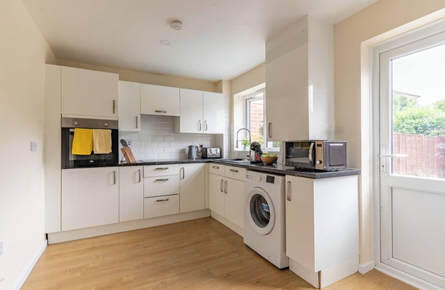 Cosy Home For Leisure/Relocation/Contractors