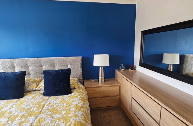 Cosy Home in Leicester