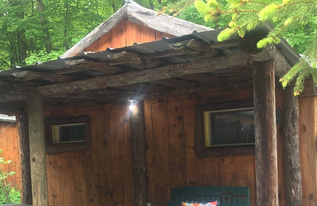 Confortable cabine de lac propery 4 personnes!