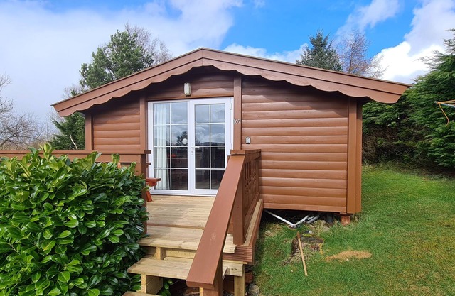 Cosy log cabin in Snowdonia with stunning views