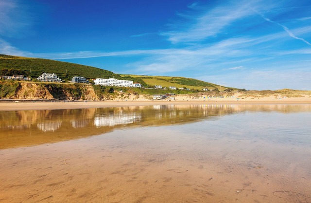 Cosy North Devon thatched cottage, set near beautiful beaches and countryside❤️