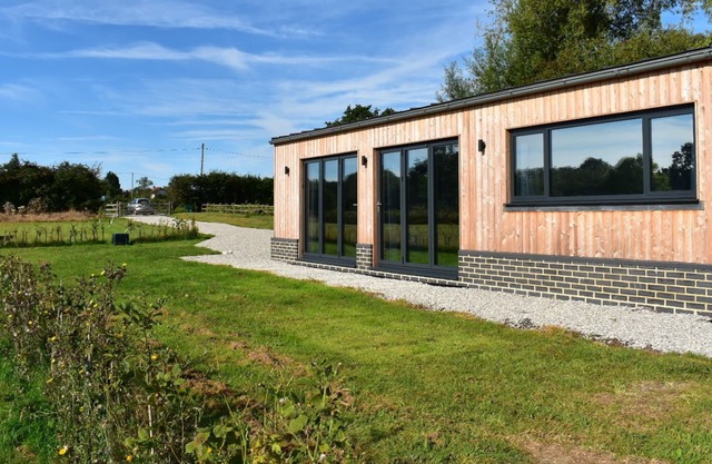 Cosy one bed barn with views of the Kent Downs AONB