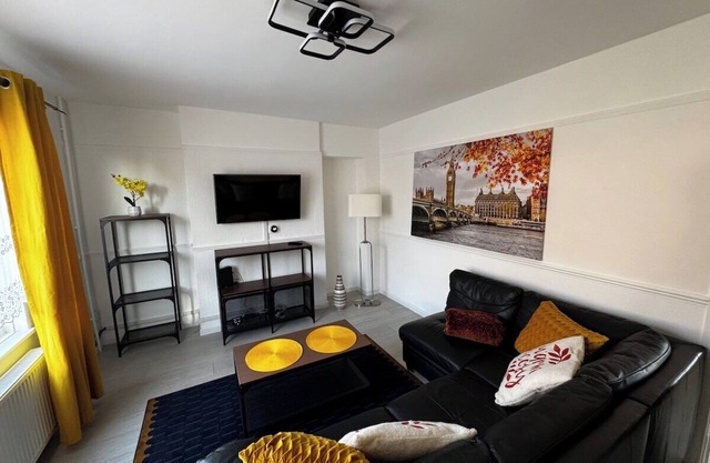 Cosy Retreat on Seaton Crescent