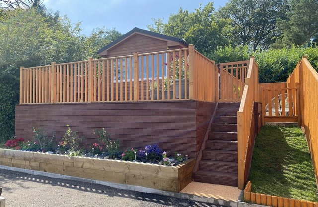 Cosy Romantic/family break with Hot Tub in rural Cornwall -15mins drive to beach