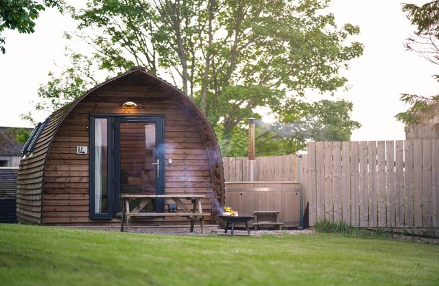 Standard-Hot Tub-Cabine-Douche