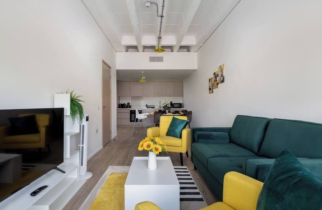 Cosy Stay in a Two Bed Flat
