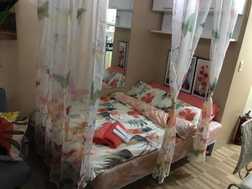 Cosy Studio with balcony 100mbps and Netflix