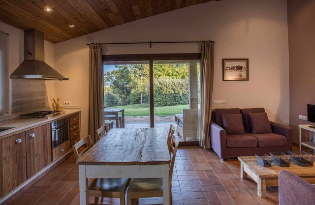 Cottage (location complète) Plus MAS TAULINA pour 4 personnes