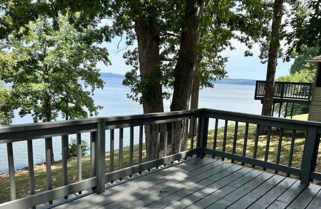 Kentucky Lake Waterfront Cottage, 2 Chambre, 1 Salle de bains, pour 6 personnes