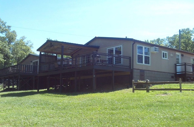 Cottage #3 King Creek Resort & Marina