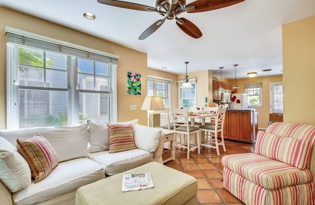 Cottage by the Pool by AvantStay | w/ Balcony, BBQ & Shared Pool!