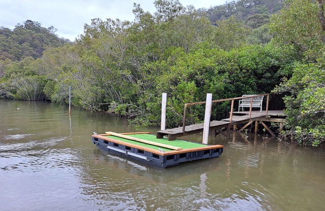 Cottage D"amour Waterfront With Private Pontoon & Jetty