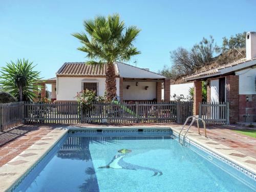 Cottage in Villanueva with Mountain Views