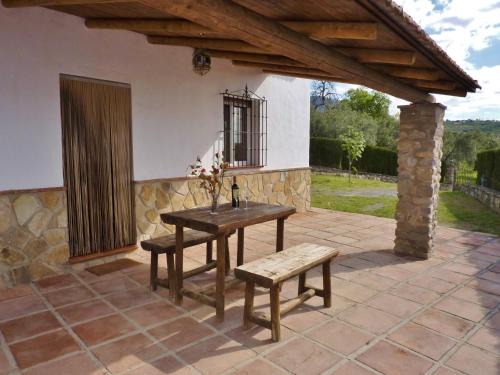 Cottage in Villanueva with Mountain Views