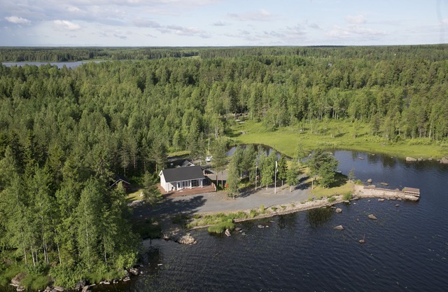 COTTAGE + GRANARY + KARAOKE + LEAN-TO