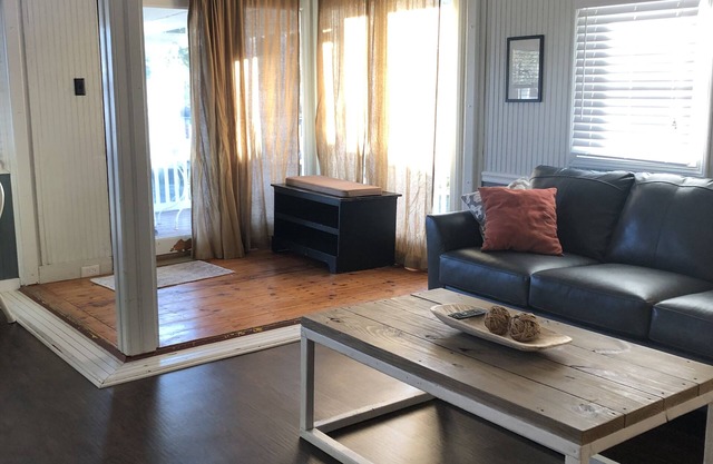 Cottage rénové, idéal pour un couple ou une petite famille.
