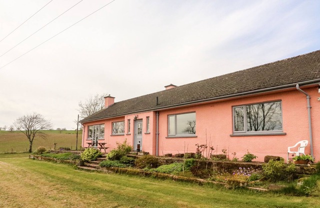 Cottage on the Hill, CROSBY RAVENSWORTH