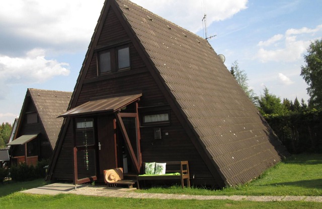 Cottage au bord du lac dans le Fichtelgebirge