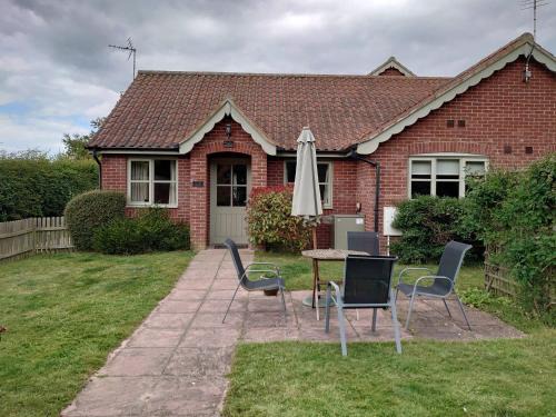 Cottage - Sleep 4 Pet Friendly & Enclosed Garden