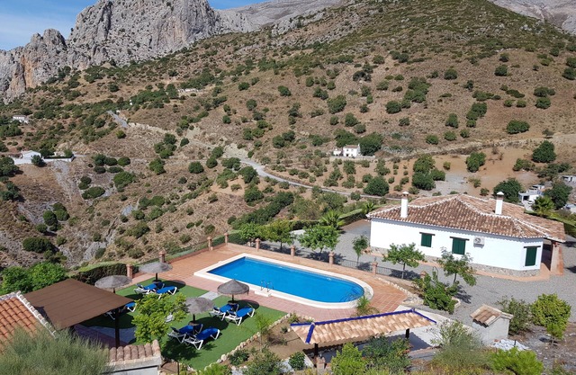 Cottage pour 8 avec piscine et barbecue