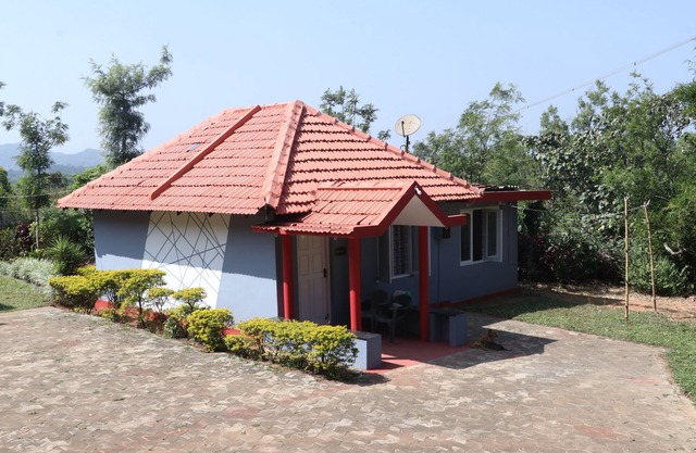 Cottage stay on a hill, Nature stay, Mountains calling!!
