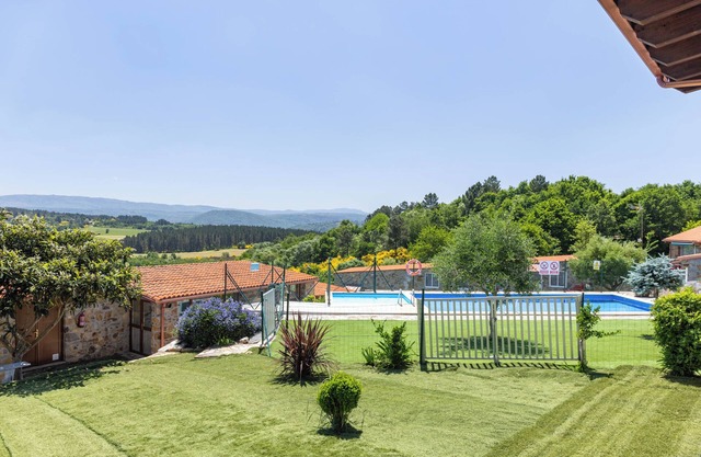 Maison "Tunino" avec vue sur la montagne, piscine partagée et Wi-Fi