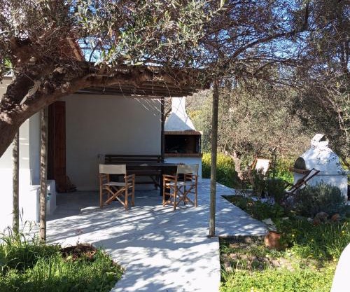 Cottage1Το μικρό σπίτι στο λιβαδι