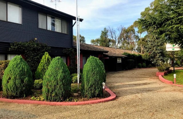 Cottonwood Lodge