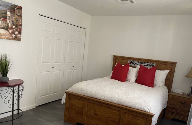 Cottonwood Retreat