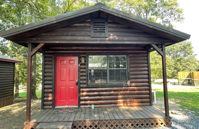 Cougar Run 4 in Hochatown/Broken Bow, OK