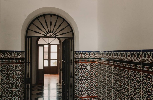 Country House 'Casa Rural Leal' with Private Pool, Wi-Fi and Air Conditioning