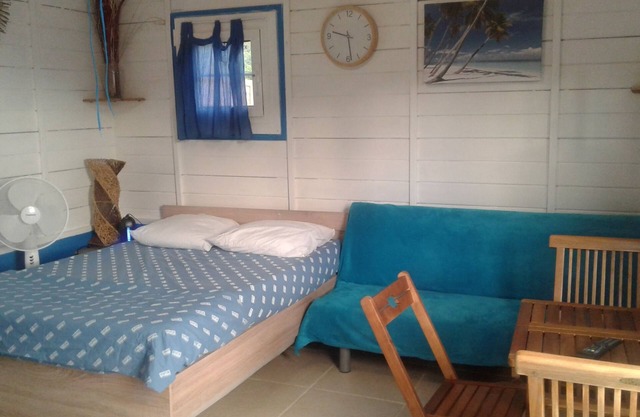 Bungalow campagnard F1 meublé à Rivière salée