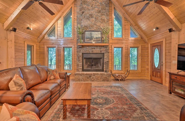 ‘Country Cabin’ w/ Wraparound Deck & Views!