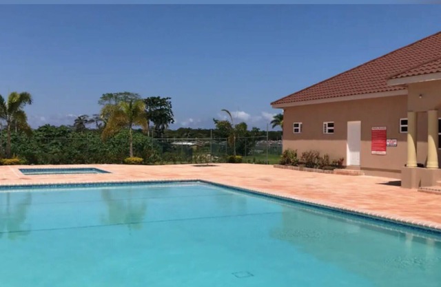 Country Club 1 br house w/ pool by Ince Villas