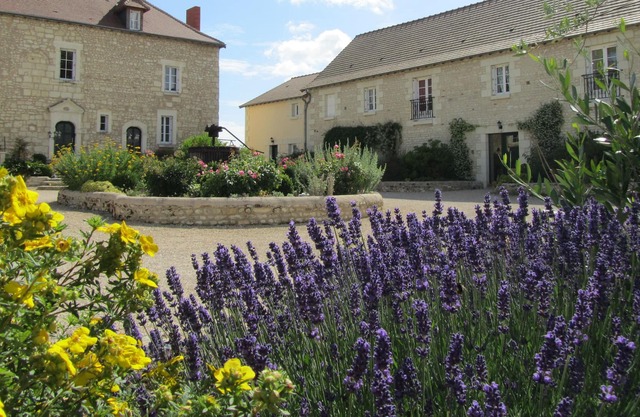 Proche Futuroscope¨, gîte ****, 4 pers, avec Piscine