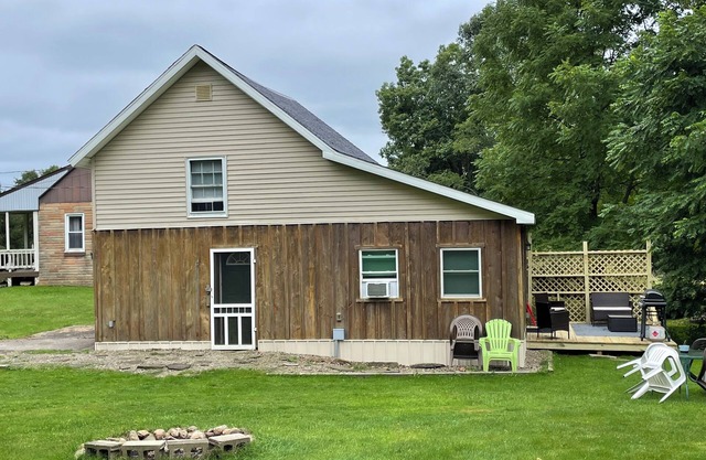 Maison de campagne sur 3+ acres entre Edinboro et Meadville